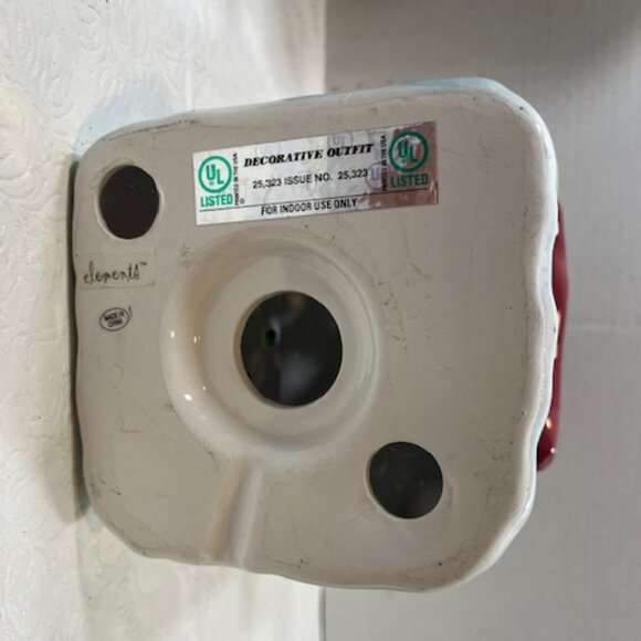 VTG Elements Christmas Village Church Ceramic Hand Painted 5.5"x5"x11" - Picture 8 of 11